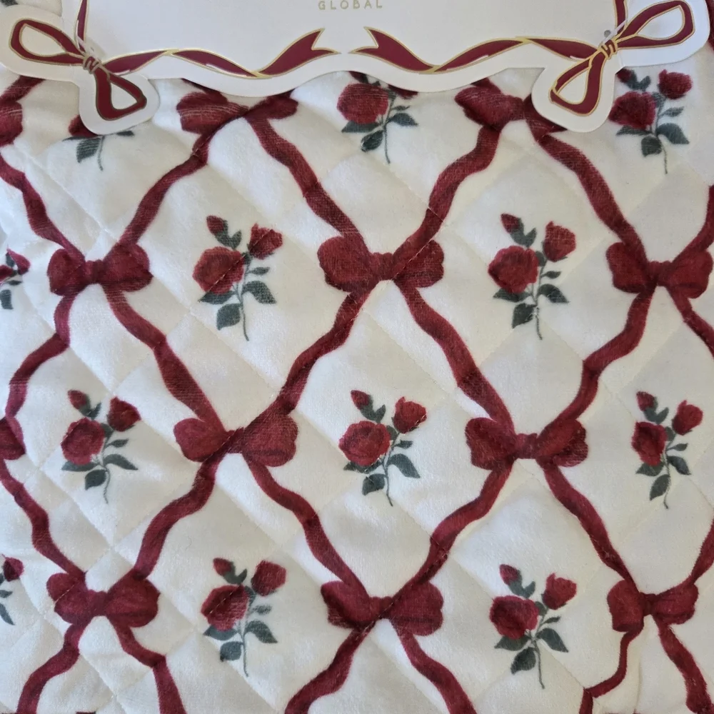 Bow Fancy baby blanket Size: 30